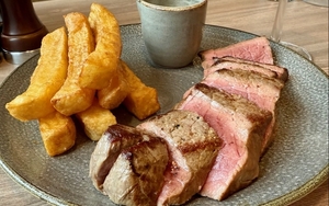 2025 11 10 The Reach Steak And Chips